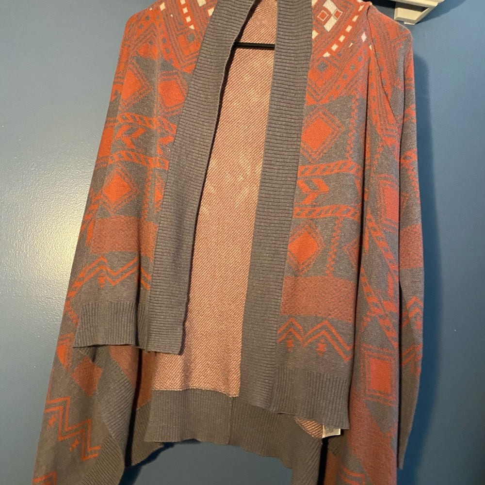 Aztec Sweater - Picture 2 of 3